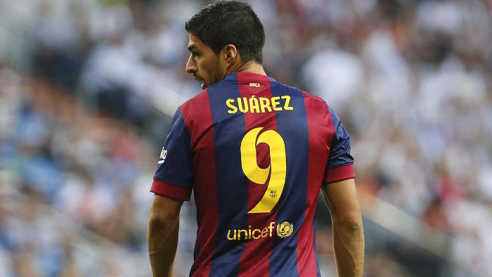 Luis-Suarez-wears-jersey-number-9-at-Barcelona